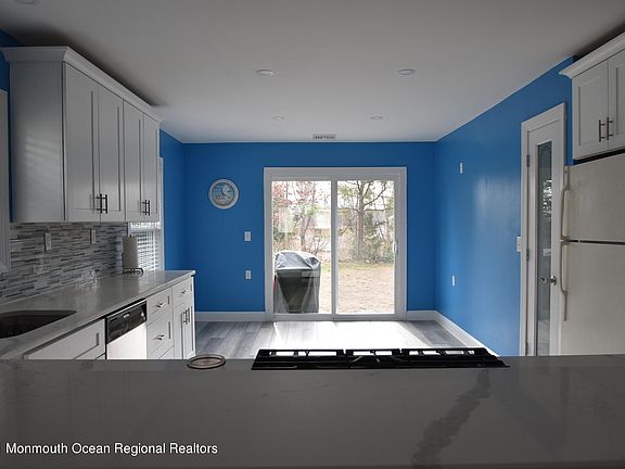 4th image of 57 Mount Fairweather Ln