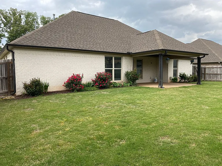 60 Doe Valley Cv — Photo 2