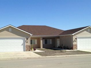 119 Hilltop Way APT B, Stanley, ND 58784