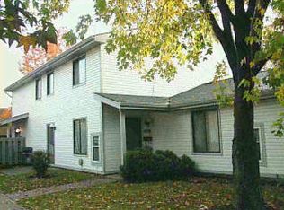 1034 E Crescentville Rd, Cincinnati, OH 45246