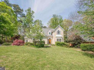 13070 Magnolia Crescent Dr, Roswell, GA 30075
