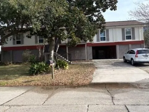 3026 S Palm Dr, Slidell, LA 70458