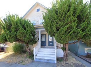 5925 Whitney St, Oakland, CA 94609