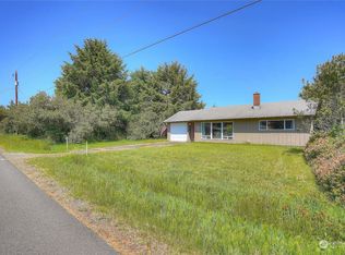 590 Ensign Ave NW, Ocean Shores, WA