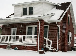 314 E State St, Centerville, IA 52544