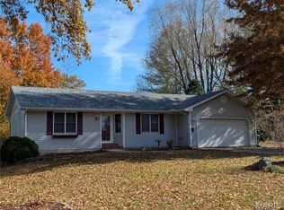 995 Holiday Point Pkwy, Edwardsville, IL 62025