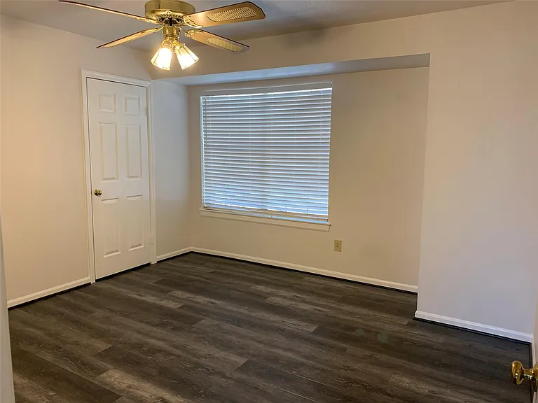 3422 Creek Manor Dr — Photo 11