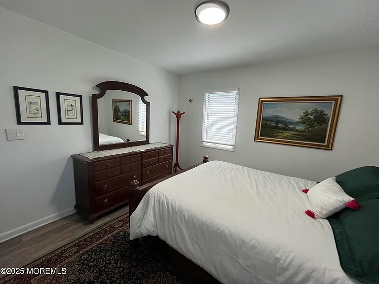 103 Chicago Ave — Photo 10