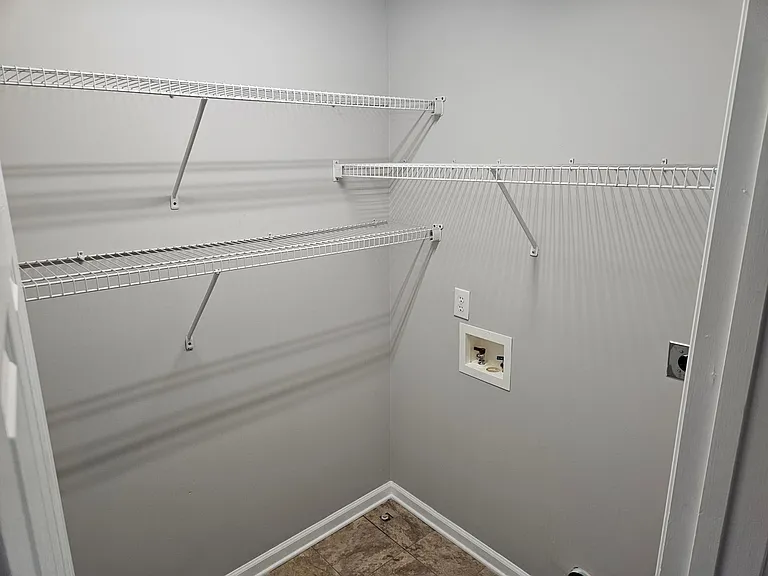 5714 Clearbay Ln — Photo 15