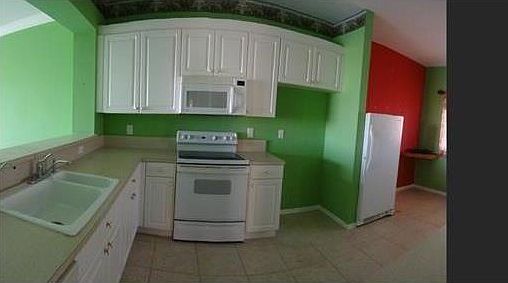 1st image of 7775 Yardley Dr APT 401