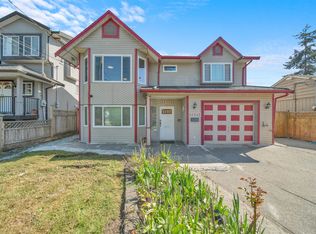 12712 113a Ave, Surrey, BC V3V 3M4