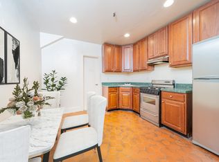 321 W 80th St #1F, New York, NY 10024
