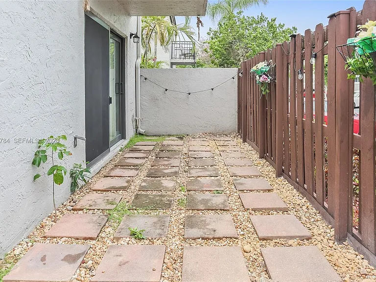 10425 SW 154th Ct #1 — Photo 17