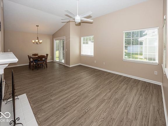 5th image of 8861 Cape Dr