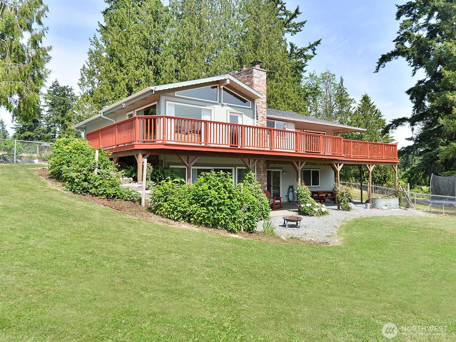 31615 44th Avenue E photo 1