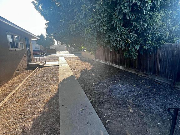 2nd image of 1621 N 6th St
