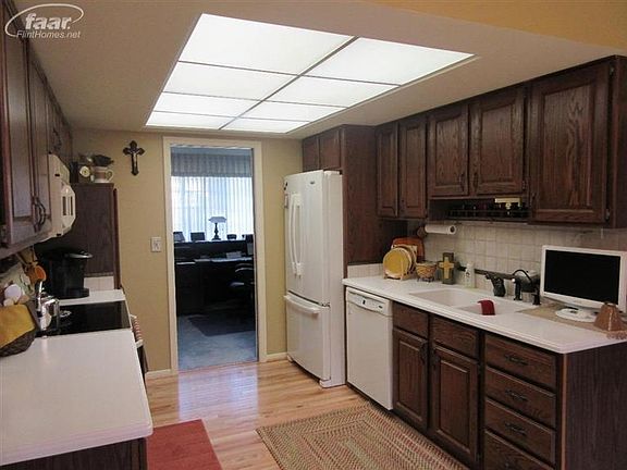 5th image of 12150 Francesca Dr