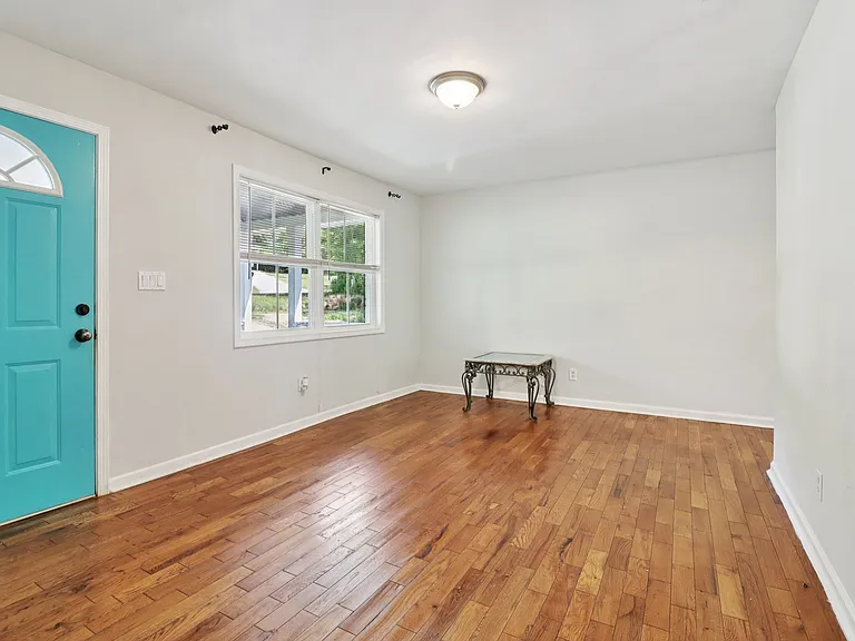 2344 Chestnut Log Pl — Photo 12