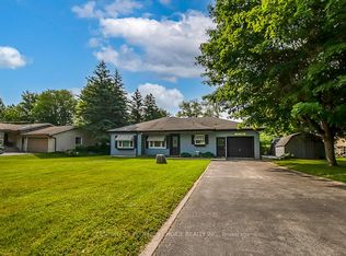 3 Lakeshore Blvd, Selwyn, ON K0L1T0