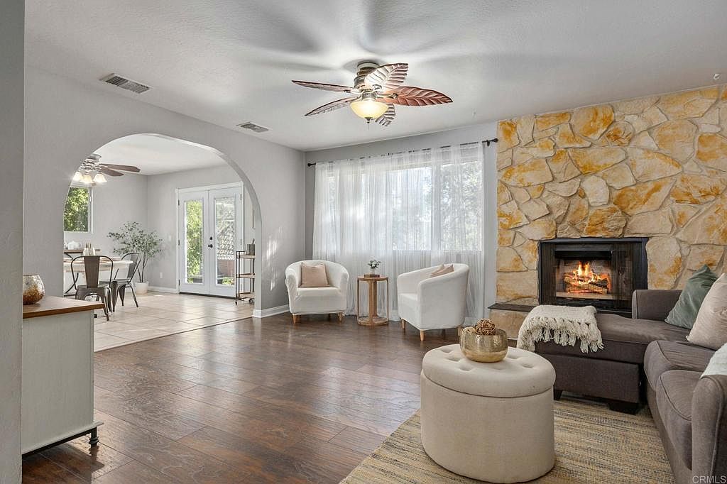 25119 Como Esta Ct, Ramona, CA 92065 | Zillow