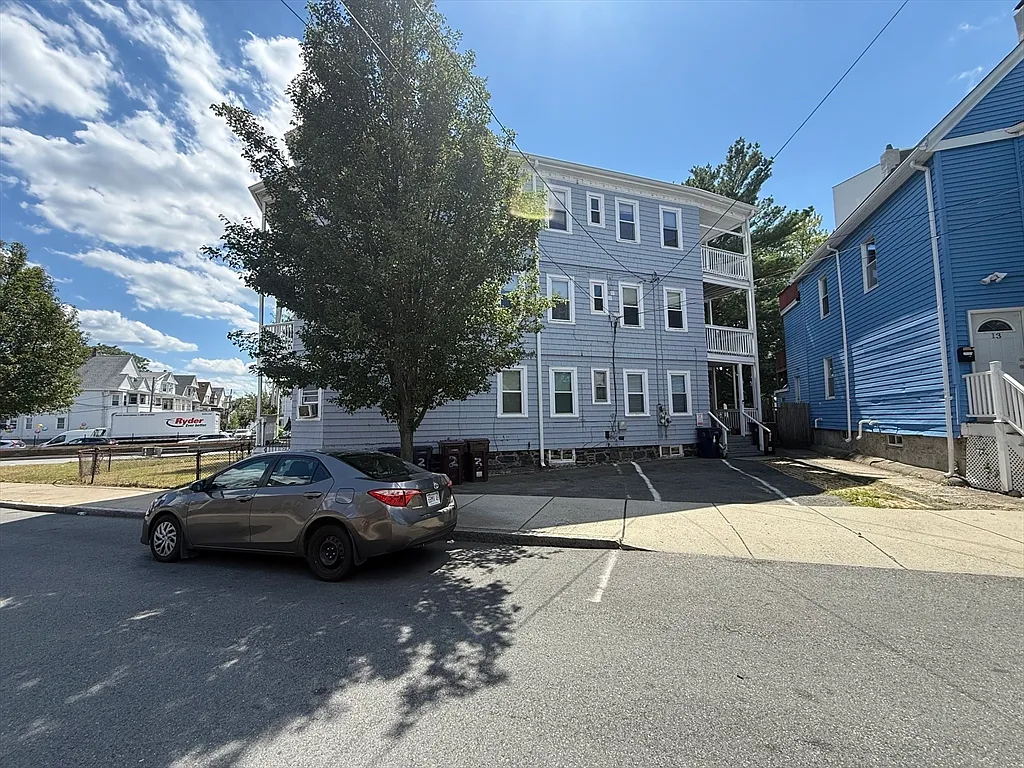2 bed, 1.0 bath, 99999 sqft, $2,800 — Photo 3