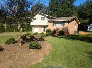 395 Mike Dr, Orangeburg, SC 29118