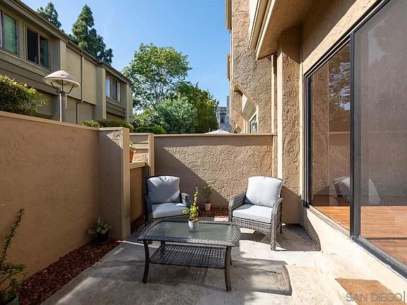 4th image of 3286 Caminito Eastbluff Unit 114