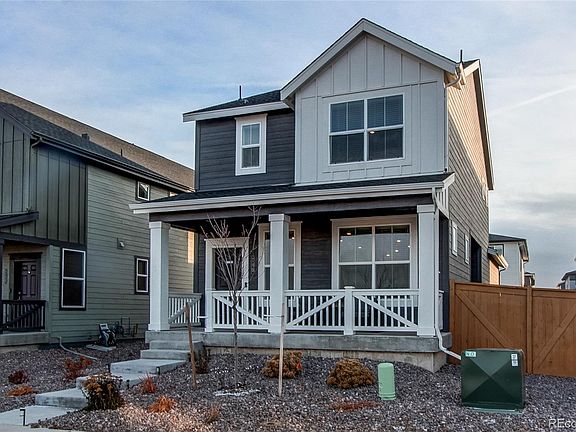 2nd image of 740 Cottonwood Avenue