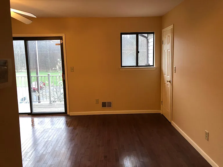 4220 Birchwood Ct — Photo 19