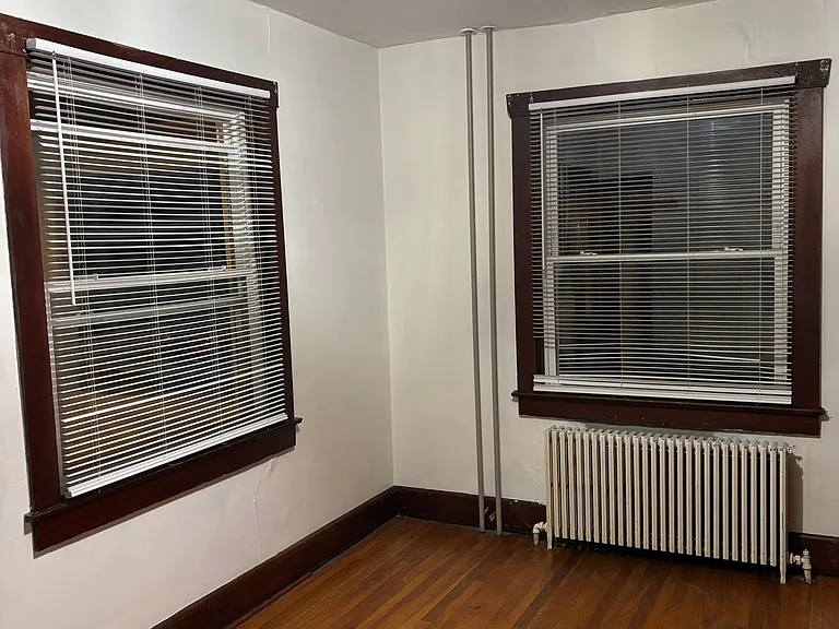 824 Highland Ave — Photo 20