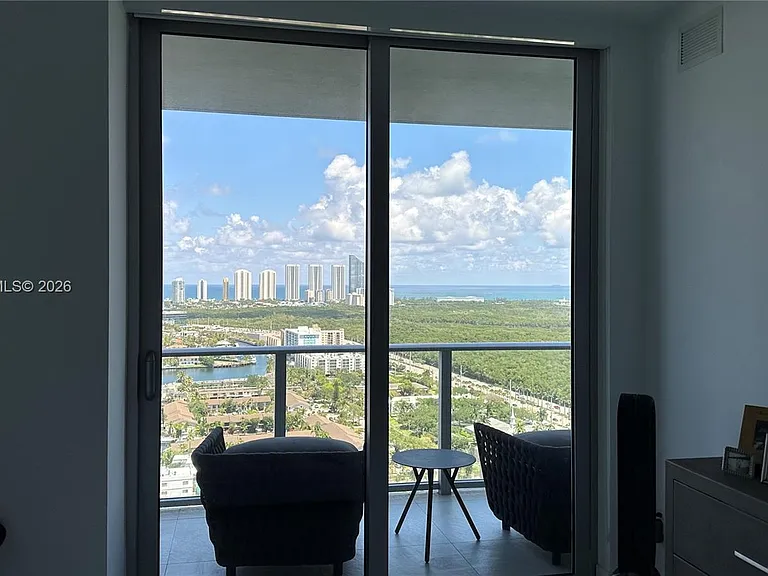 16385 Biscayne Blvd #3019 — Photo 20