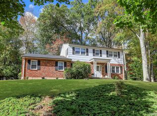 8 Liberty Cir, New City, NY 10956
