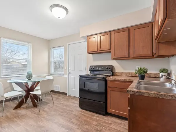 Coves at Columbus on Arborwood Drive