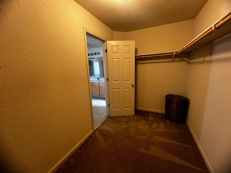 3231 Sutton Rd — Photo 7