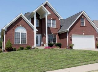 2809 Windsor Lakes Pkwy, Louisville, KY 40214