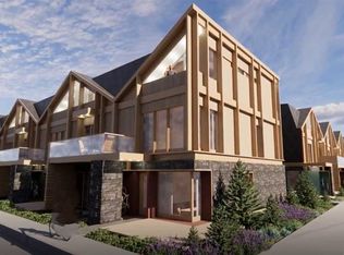 608 W 7th Ave #523, Canmore, AB T1W2H5