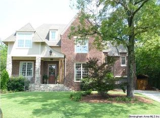 2110 Hickory Rd, Vestavia Hills, AL 35216