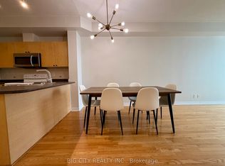 33 Elm Dr W #2301, Mississauga, ON L5B 4M2