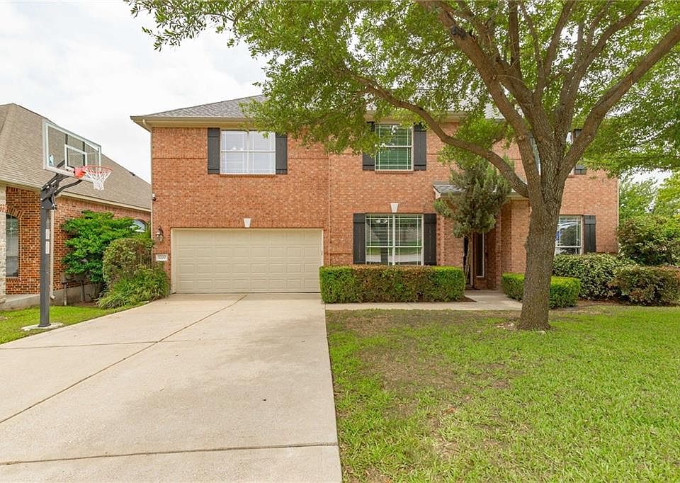 1st image of 1200 Magnolia Ct