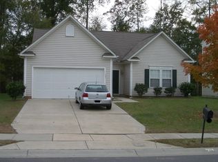 11437 Northwoods Forest Dr, Charlotte, NC 28214