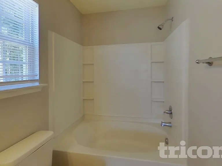 121 Rabon Springs Rd — Photo 8