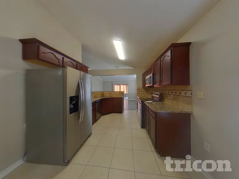 1120 Imperial Eagle St — Photo 5