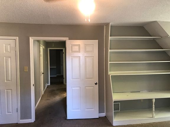 Photo Oct 04 2022, 12 37 00 PM_04052023