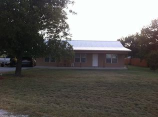 186 Walnut St, Santo, TX 76472