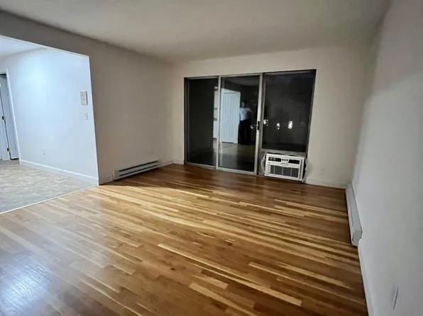 (undisclosed Address), Melrose, MA 02176