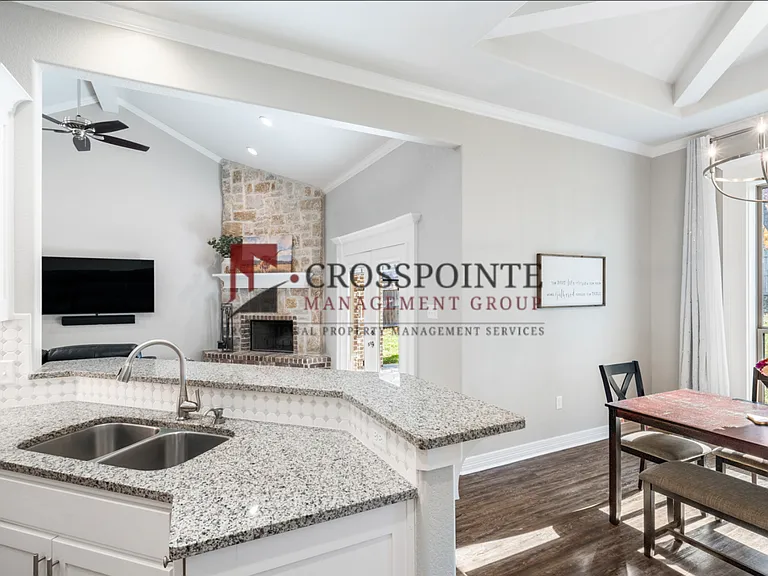 15795 Treasure Cv — Photo 14
