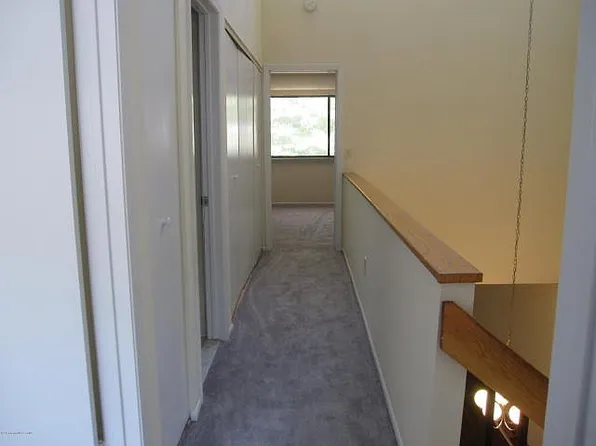 23 Gloria Ct, Tinton Falls, NJ 07724