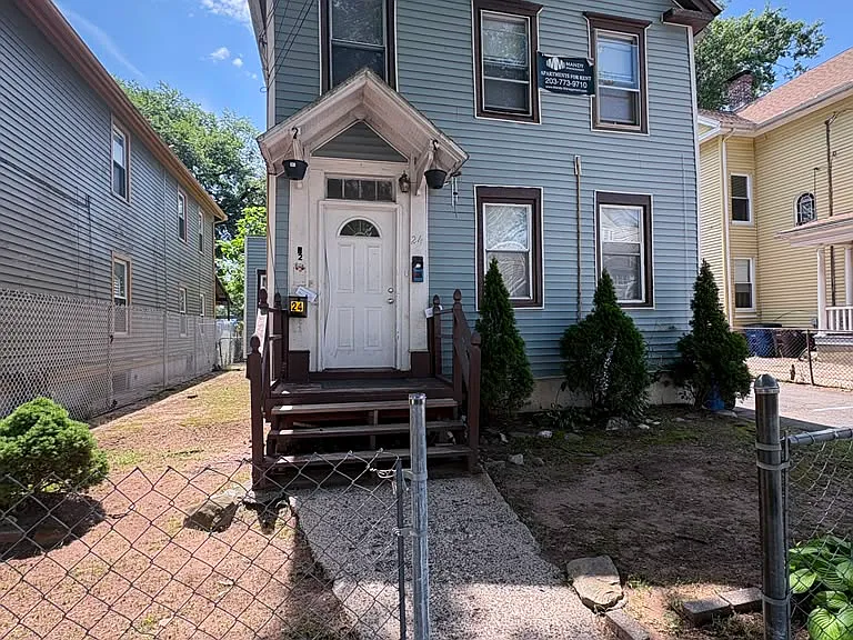 24 Dickerman St #2 — Photo 11