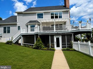 14480 Woodstar Ct, Leesburg, VA 20176