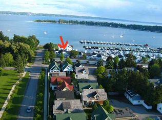 520 E Bay St #16, Harbor Springs, MI 49740